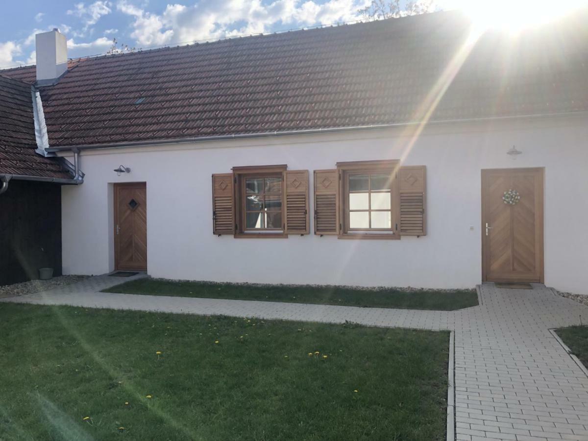 Sonnenhof Lägenhet Limbach im Burgenland Exteriör bild